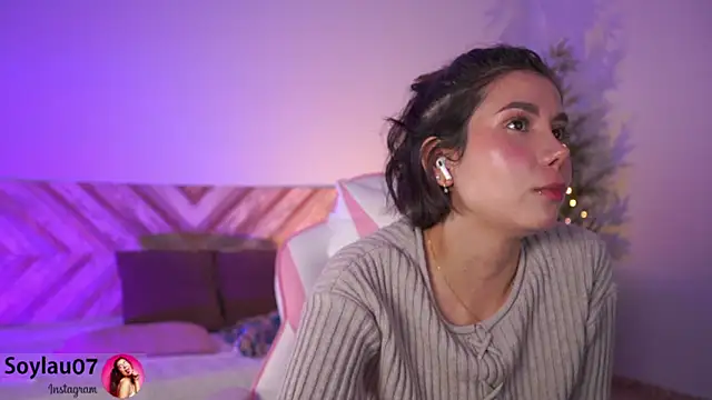 Snapshot of imjess01 chatting on December 2024 01:31:01 AM imjess01 online show from December 2024 01:31:01 AM