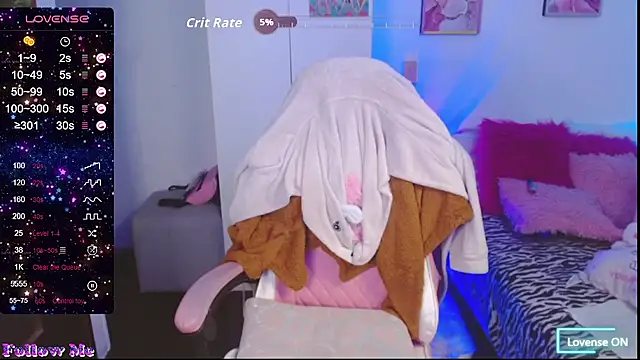 Martina Dash online show from October 2025 11:45:02 PM