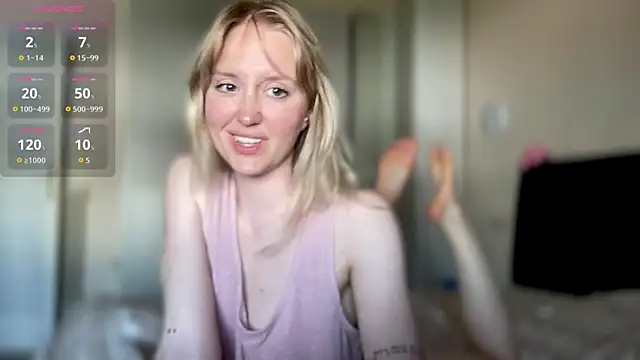 Snapshot of iilovetomatoes chatting on September 2025 01:49:02 PM iilovetomatoes online show from September 2025 01:49:02 PM