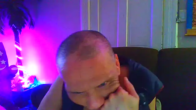 xuan8pssy ui69 online show from February 2026 01:11:01 PM