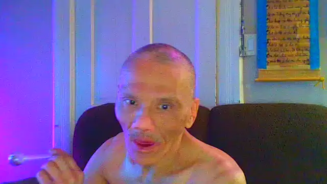 xuan8pssy ui69 online show from February 2026 02:01:02 AM