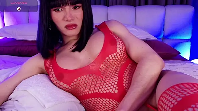 sweetieluna01 online show from February 2026 04:23:01 AM