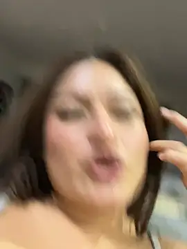 LuceroRm online show from June 2026 02:38:01 AM