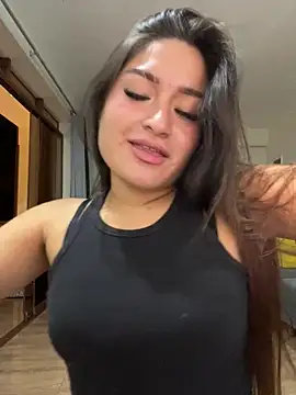 LuceroRm online show from March 2026 06:00:02 AM