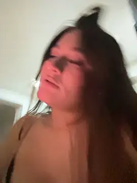 LuceroRm online show from November 2025 04:27:02 AM