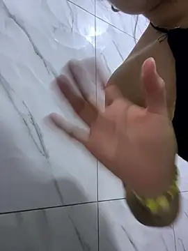 LuceroRm online show from January 2026 04:27:01 AM