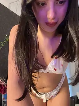 Tasty Nora online show from December 2025 05:20:02 AM