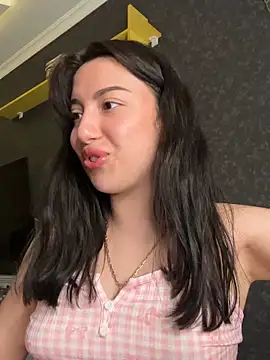 Tasty Nora online show from May 2026 04:45:01 AM