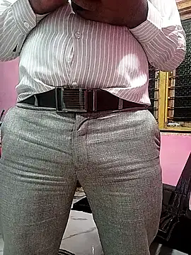 adicma123 online show from December 2025 02:50:01 PM