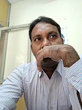 adicma123 online show from April 2026 03:33:01 AM