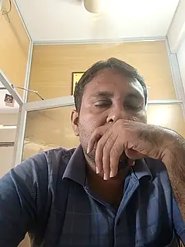 adicma123 online show from November 2025 07:12:01 AM