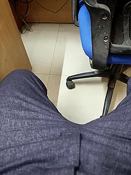 adicma123 online show from March 2026 07:49:01 AM