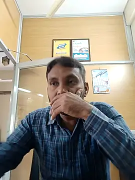 adicma123 online show from February 2026 03:35:02 AM