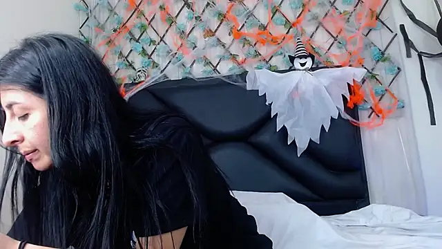 EmmaWilliamss online show from November 2025 11:20:02 PM