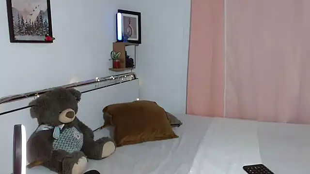 nickyCollins online show from February 2025 04:41:01 AM