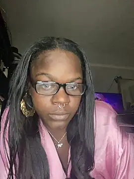 Kannibus Coochi online show from April 2026 06:14:01 PM