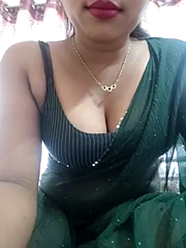 ANGE-MOU online show from February 2026 03:28:01 AM