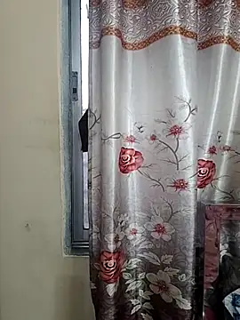 ANGE-MOU online show from December 2025 01:19:02 AM