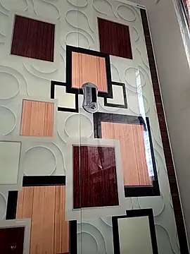 ANGE-MOU online show from February 2026 02:18:01 AM