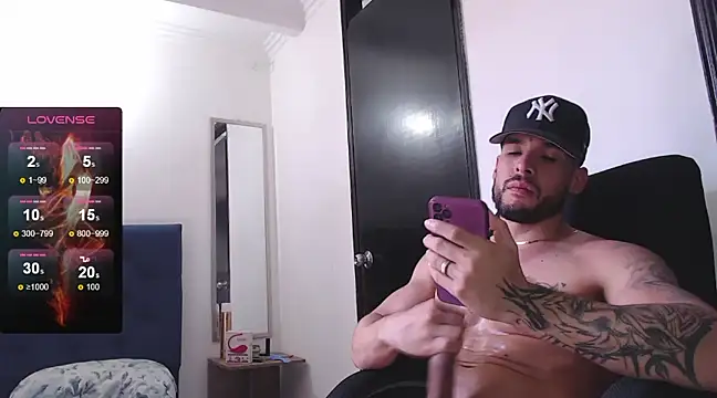 Snapshot of danielconor_26 chatting on February 2025 12:25:02 AM danielconor 26 online show from February 2025 12:25:02 AM
