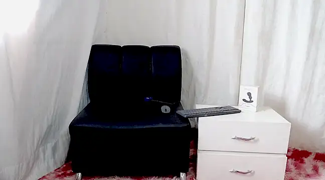 Astrid  V  online show from February 2025 04:03:01 PM