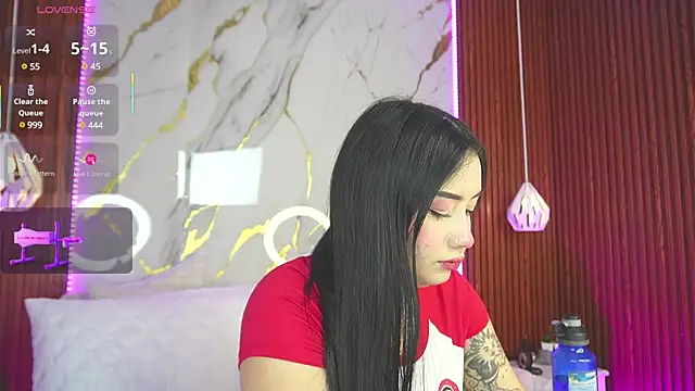 haylie  online show from March 2025 04:27:02 AM