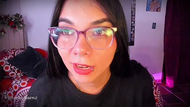 victoriaasaenz  online show from May 2026 12:17:01 AM