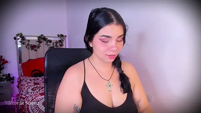 victoriaasaenz  online show from April 2026 12:39:01 AM