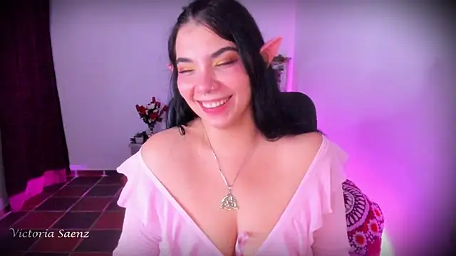 victoriaasaenz  online show from May 2026 01:20:01 AM