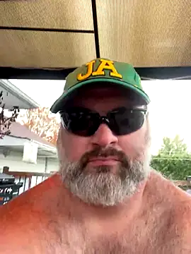 Snapshot of fat_cock_4_you chatting on October 2025 08:31:01 PM fat cock 4 you online show from October 2025 08:31:01 PM
