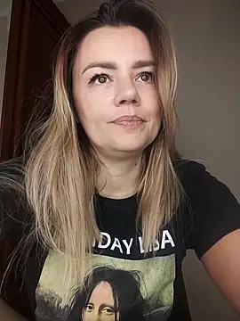 KrissSexi online show from December 2025 06:15:01 AM