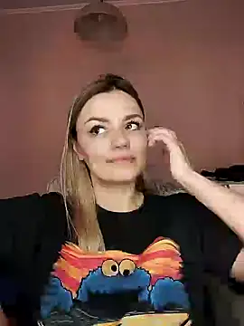 Snapshot of KrissSexi chatting on March 2025 10:39:02 AM KrissSexi online show from March 2025 10:39:02 AM