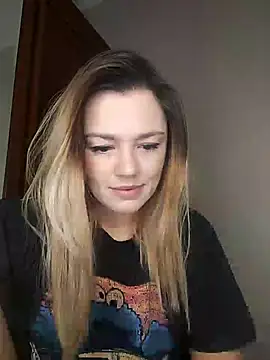 KrissSexi online show from December 2025 05:21:02 AM