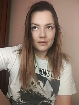 KrissSexi online show from April 2026 09:00:02 AM