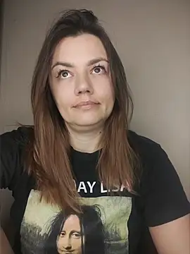 KrissSexi online show from April 2026 02:18:02 PM