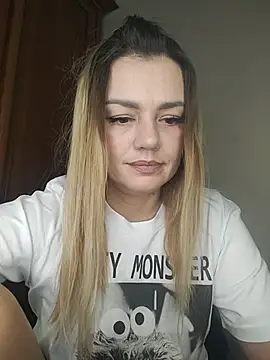 KrissSexi online show from December 2025 01:30:02 AM