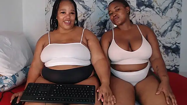 SexyAmeena2002 online show from March 2026 08:43:01 PM