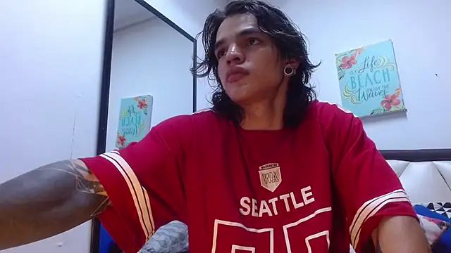Snapshot of AlbertBernal69 chatting on September 2025 03:29:01 AM AlbertBernal69 online show from September 2025 03:29:01 AM