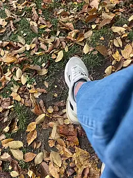 mihaixxx1 online show from November 2025 10:30:02 AM