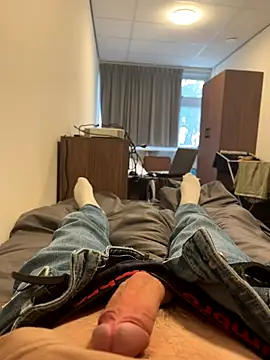 mihaixxx1 online show from October 2025 12:17:02 PM