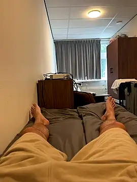 mihaixxx1 online show from September 2025 02:12:01 PM