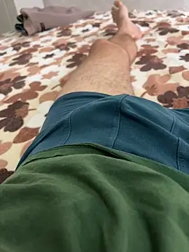 mihaixxx1 online show from November 2025 12:55:02 PM