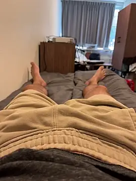 mihaixxx1 online show from September 2025 01:37:02 PM