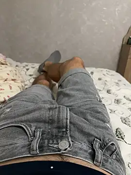 mihaixxx1 online show from October 2025 04:05:01 PM