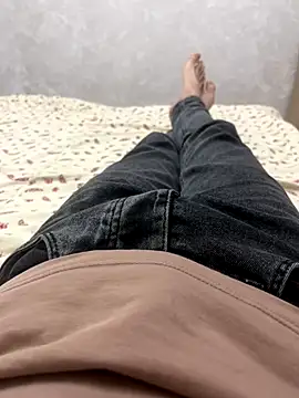 mihaixxx1 online show from October 2025 03:11:01 PM