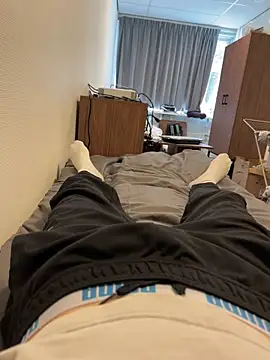 mihaixxx1 online show from September 2025 01:44:01 PM