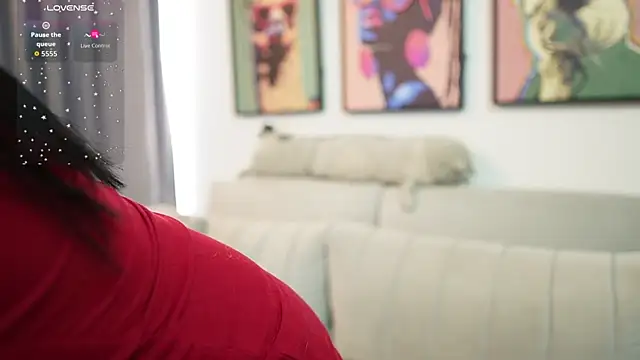 emily smittt online show from April 2026 09:27:01 PM