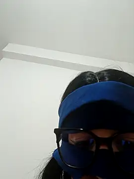 Snapshot of KHALIJIA-ARABIA-couple chatting on November 2025 06:00:01 PM KHALIJIA-ARABIA-couple online show from November 2025 06:00:01 PM