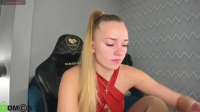 Barbie Lis online show from October 2025 12:21:02 AM