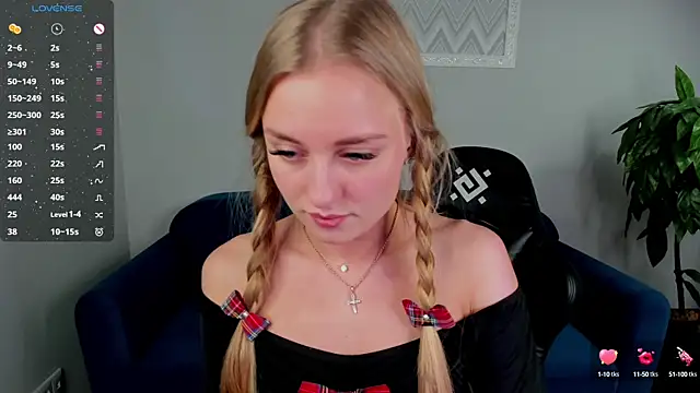 Barbie Lis online show from March 2025 04:14:01 AM